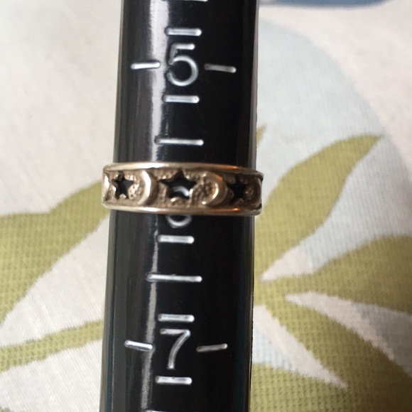 Sterling silver star and moon ring - size 6 - Picture 6 of 6